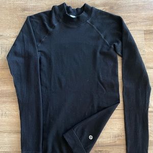 Lululemon Keep the Heat Thermal Long Sleeve